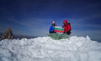 Алпинист от Ловеч покори легендарния връх Серо Торе