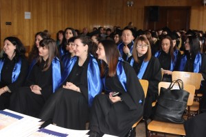52-ма колежани взеха дипломи в Педагогическия колеж