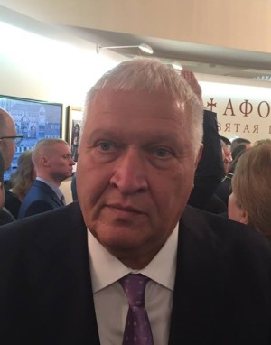Депутат от БСП покани Генадий Зюганов в Плевен