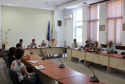 Проведе се обществено обсъждане на плана за финансово оздравяване на Община Тетевен