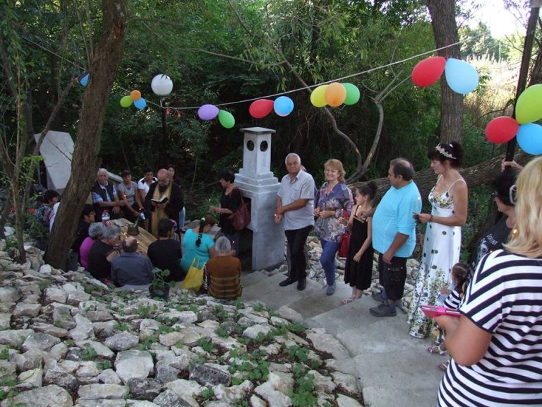 В Садовец направиха чешма изцяло с дарения