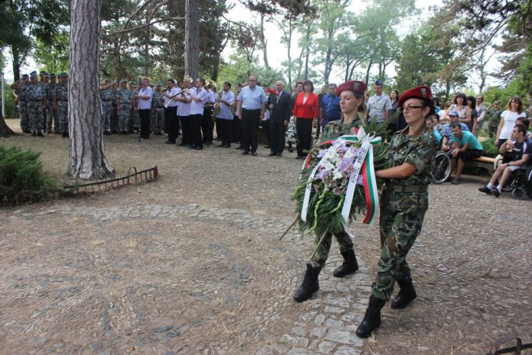 Почетохме паметта на загиналите в кръвопролитния Трети щурм за освобождението на Плевен
