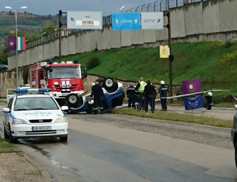 Мъж пострада при катастрофа в Ловеч