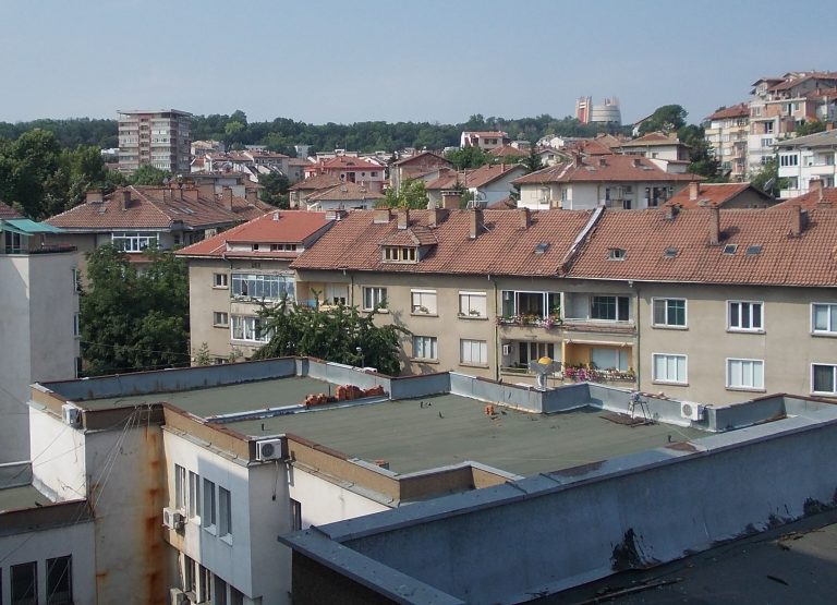Осигуреността с жилища в Плевенско е по-висока от средната за страната