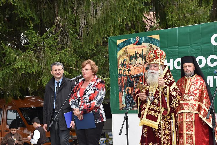 Кметът Корнелия Маринова се включи в празничните събития в Априлци