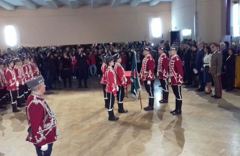 Бероновци развяха осветеното знаме на гвардейския си отряд