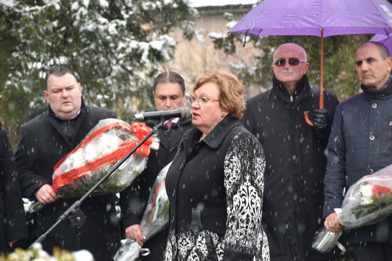 С гражданско поклонение и жива картина почетоха паметта на Апостола в Къкринското ханче