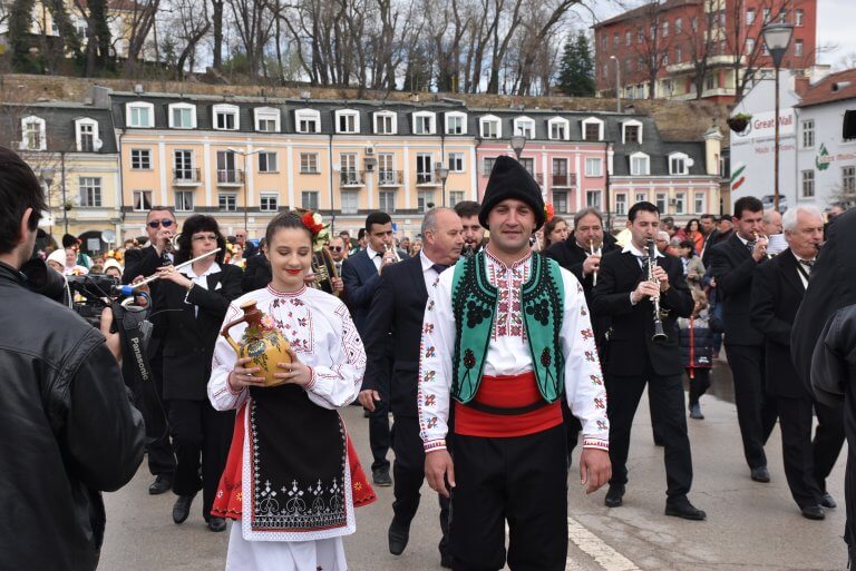 Христина Цанкова е  кумичка на Цветница  2018