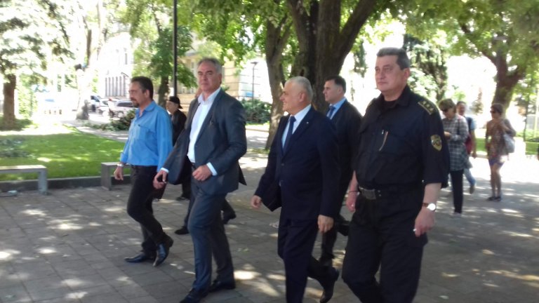 Над 170 противоградни ракети са изстреляни вчера от полигона в Долни Дъбник