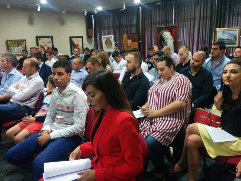 Двама плевенчани избрани в оперативното бюро на Младежкото обединение в БСП