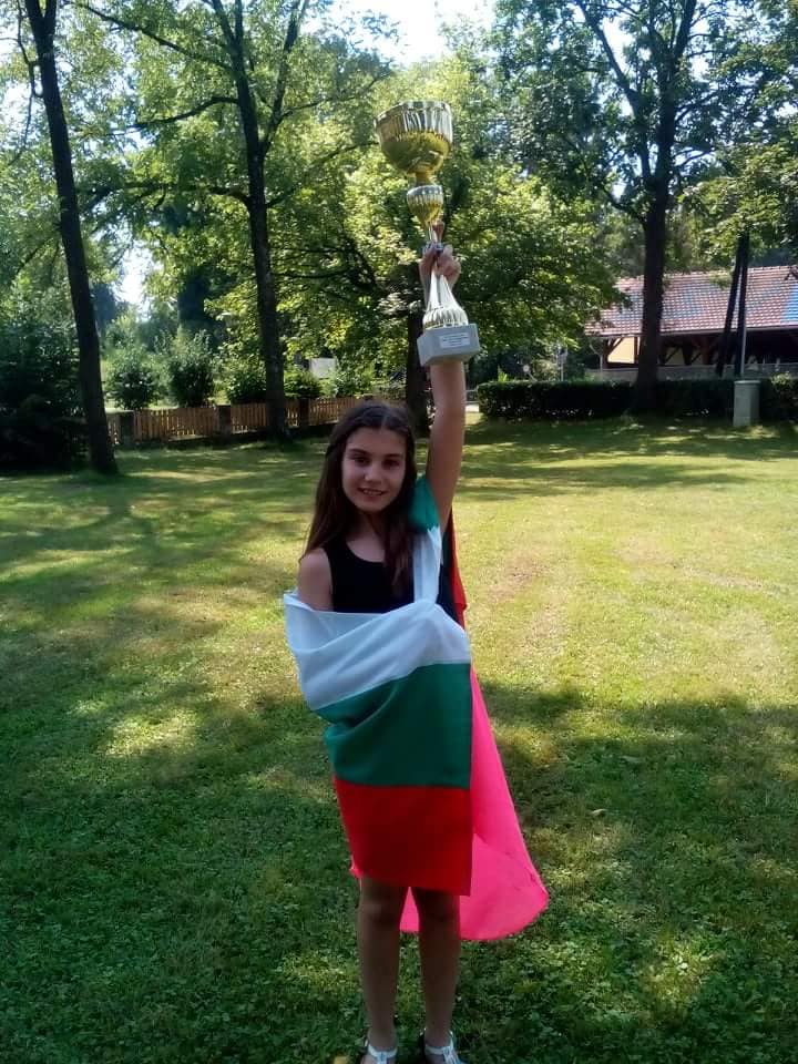 Шампионска титла за Нора Рашева от първенството на Европейския съюз по шах