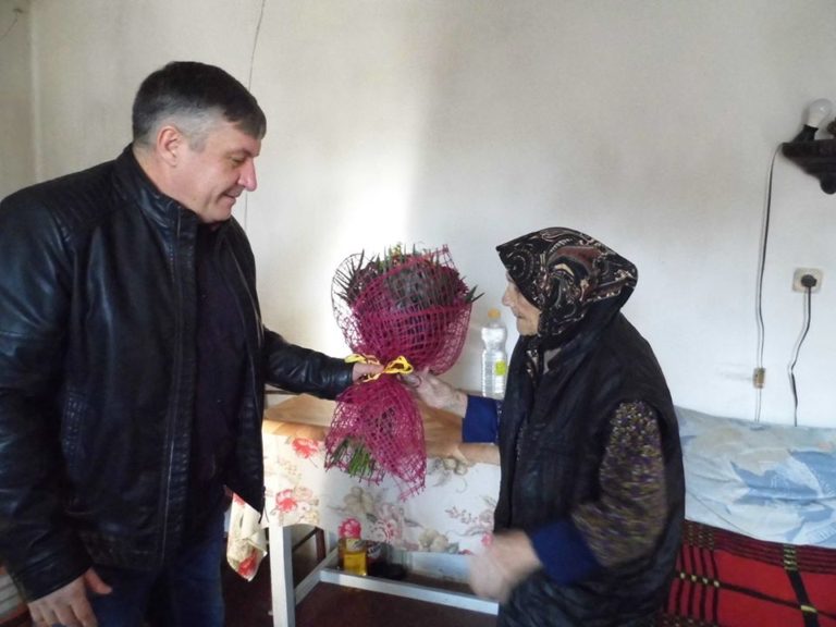 За 100 годишната баба Танаска от Ленково тайната на дълголетието е в труда
