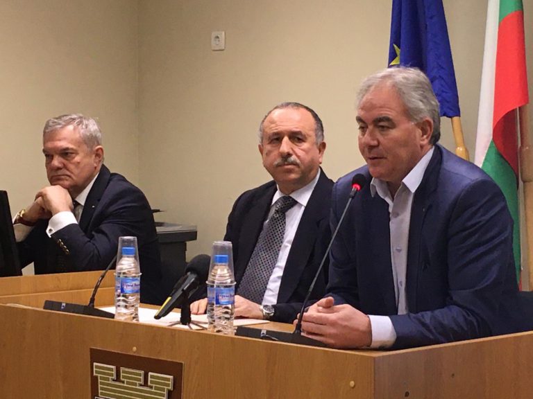 Представиха възможности за икономическо сътрудничество между плевенския бизнес и йорданския град Зарка