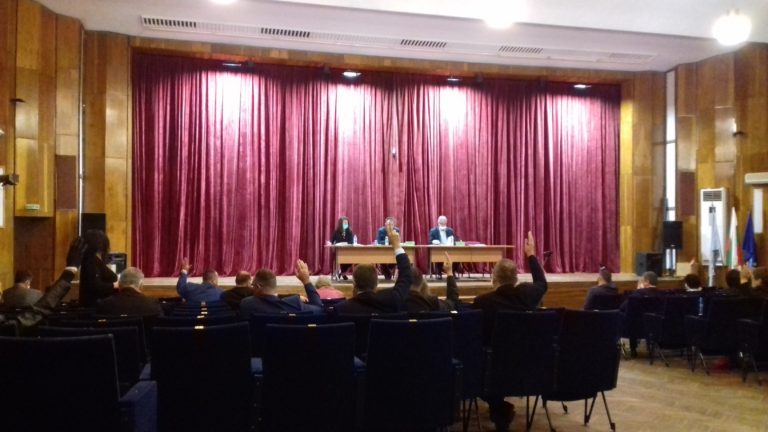 Общинският съвет в Плевен прие ново решение за отдаване под наем на терени за павилиони
