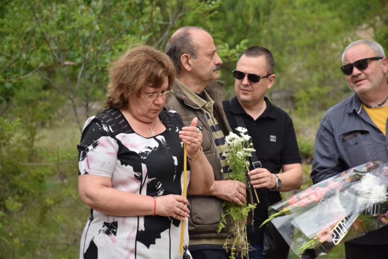 На Черешова задушница бе отслужена панихида за загиналите в бившия концлагер „Слънчев бряг“ край Ловеч