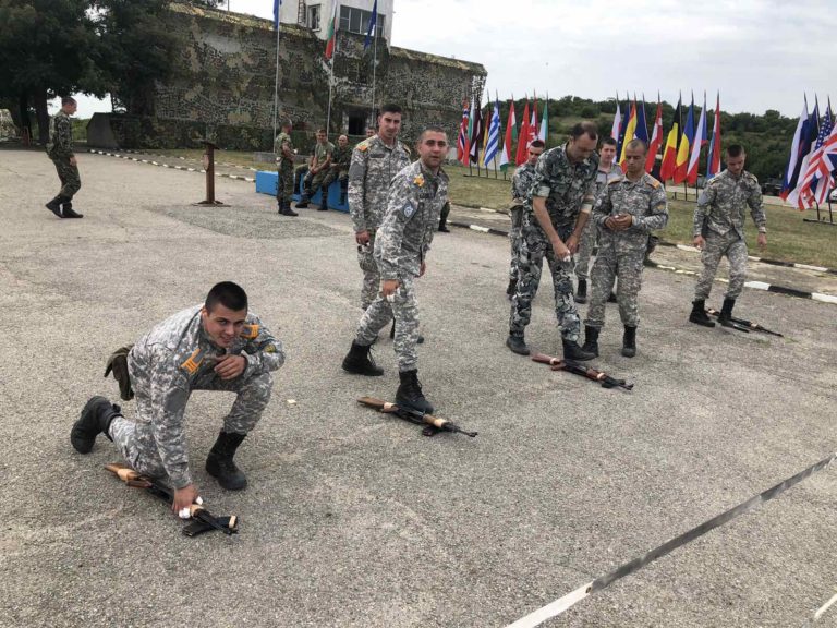 Трето място за отбора на  ВВВУ „Георги Бенковски” на държавния военен шампионат  по дуелна и щафетна стрелба