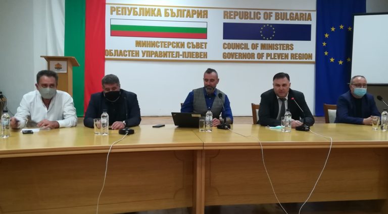 Председателят на Общинския съвет участва в среща с представители на културната общественост в Плевен