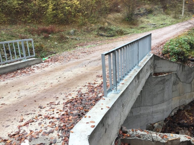 Мостът в село Глогово в възстановен