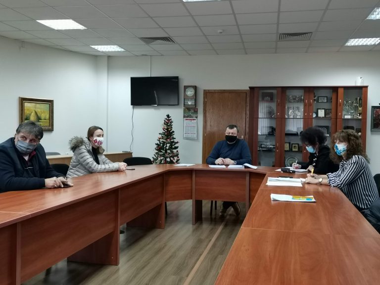 Общинският кризисен щаб в Павликени: „Собствениците на търговски обекти подлежат на глоба, ако не прилагат задължителните противоепидемични мерки“