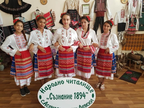 Читалището в село Асеновци отново с отличия  в онлайн – фестивали