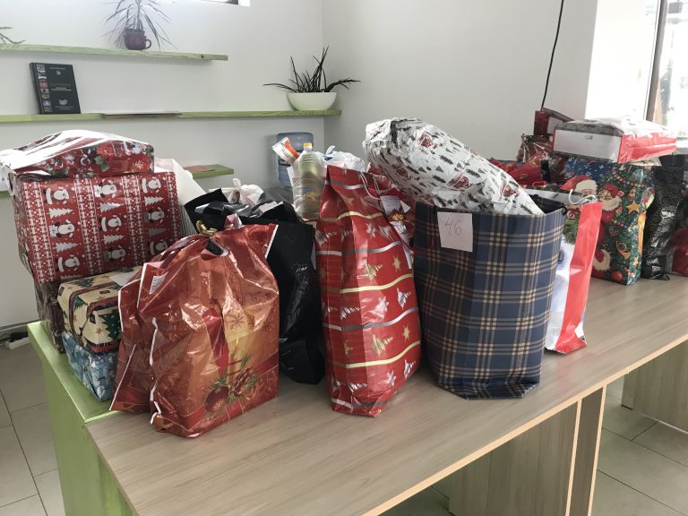 Успешно приключи петото издание на Коледната кампания на Община Троян „Подари на непознат“