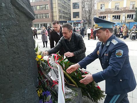 Мартин Митев: Днес почитаме подвига и великото дело на Апостола на свободата, неговото безсмъртие