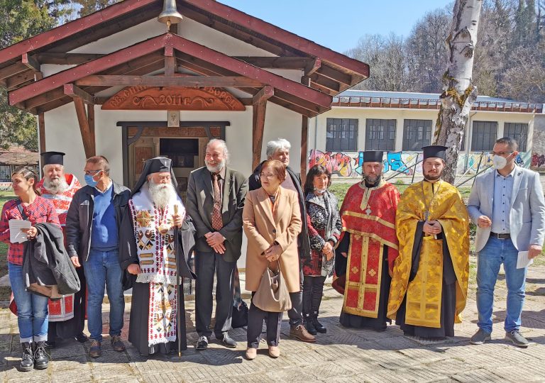 Тържествен водосвет на параклиса „Свети Спиридон” в НУПИ „Проф. Венко Колев”-Троян