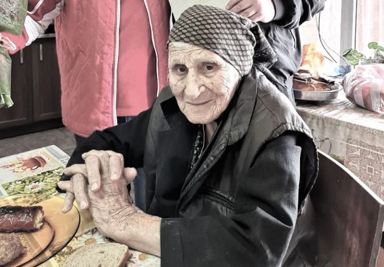 101 години навърши Йордана Мошъкова от Пелишат