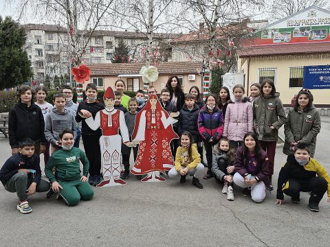НУ „Христо Ботев“ – Плевен с мартенска премяна