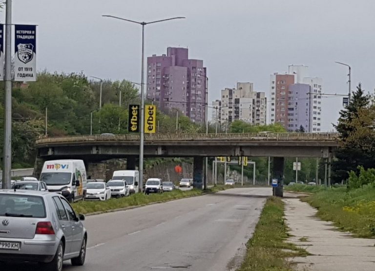Започва основна реконструкция на пътния надлез към жк „Сторгозия”