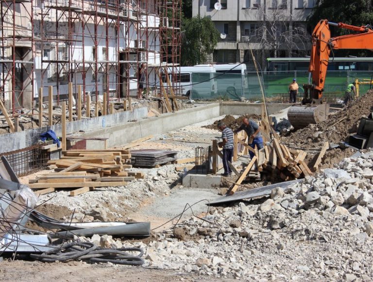 Напредва изпълнението на важни инфраструктурни обекти в Плевен