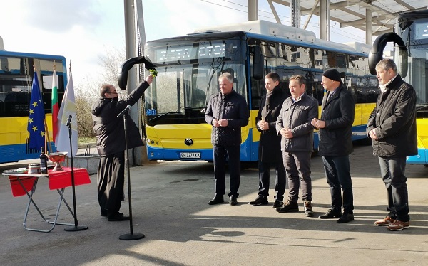 Нови 14 електробуса стават част от градския транспорт на Плевен