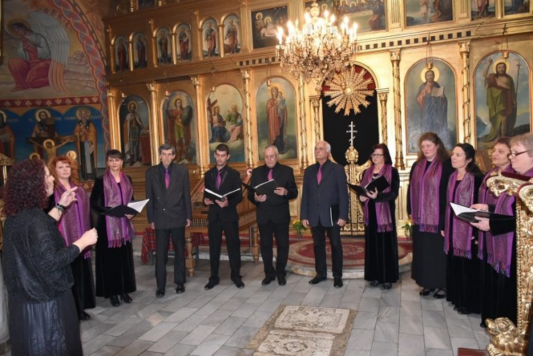 Църковен хор в Ловеч представи новия си музикален албум „Благовещение“