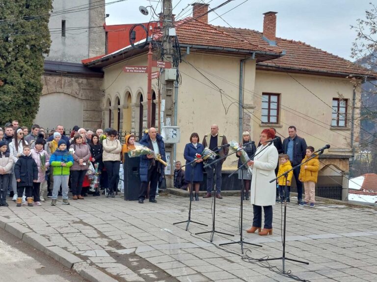 Тетевен отбеляза 150 години от гибелта на Апостола на свободата Васил Левски