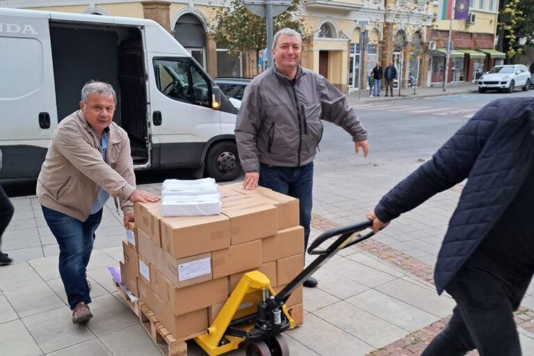 Бюлетините за втория тур на местните избори дойдоха в Ловеч