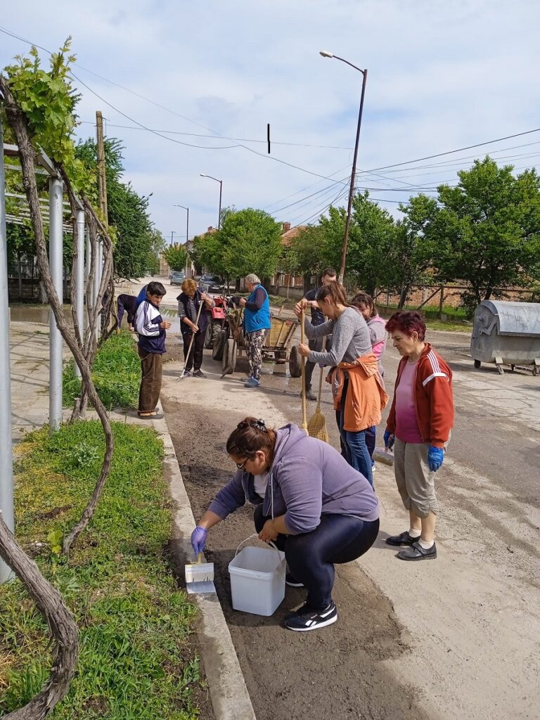 Доброволческа инициатива в с. Малчика продължава