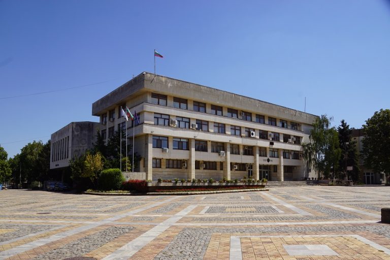 Община Левски приключи проект „Укрепване на общинския капацитет в община Левски“