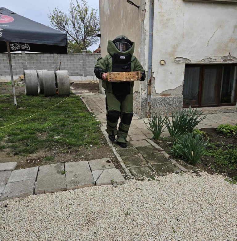Военни обезвредиха граната, открита в Кнежа