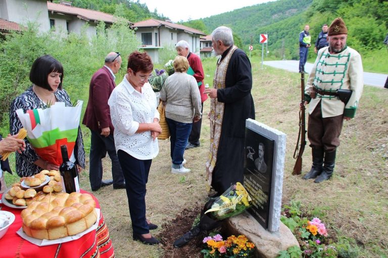 Община Тетевен отбеляза 149 години от героичната гибел на Христо Габровчето