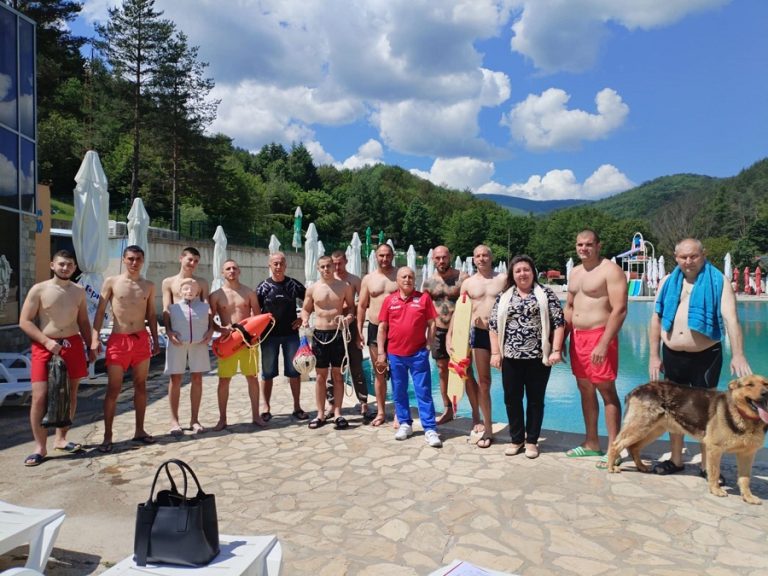 БЧК – Ловеч подготви нови водни спасители преди летния сезон