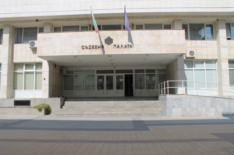 25 деца от 1 до 4 клас посетиха Съдебната палата в Ловеч