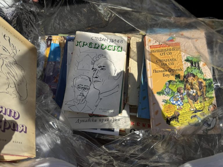 Троян: Временно се спира приемът на книги за инициативата „Свободна библиотека“ поради запълнен капацитет