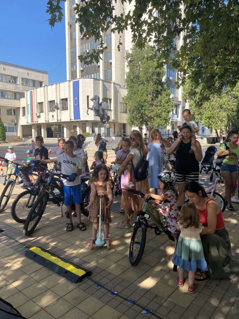 Международният ден на младежта в Ловеч