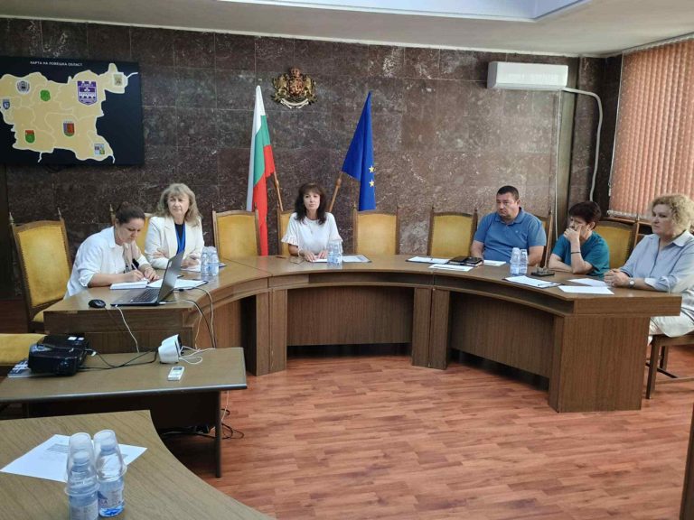 В Ловеч обсъдиха мерки за обезопасяване на районите около училища и детските