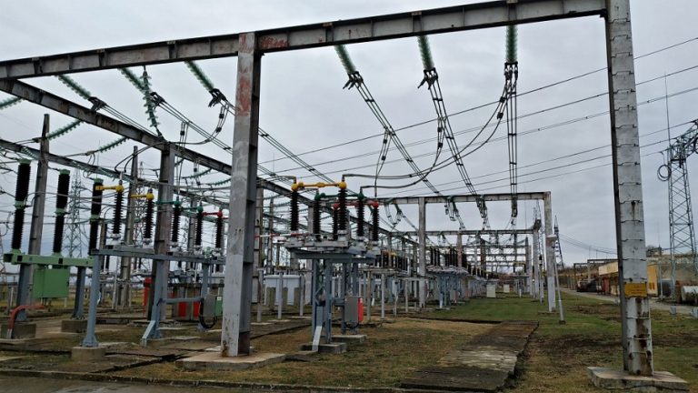 Ремонтни дейности на ЕСО налагат прекъсване на електрозахранването в община Червен бряг на 15 декември 2025 г.