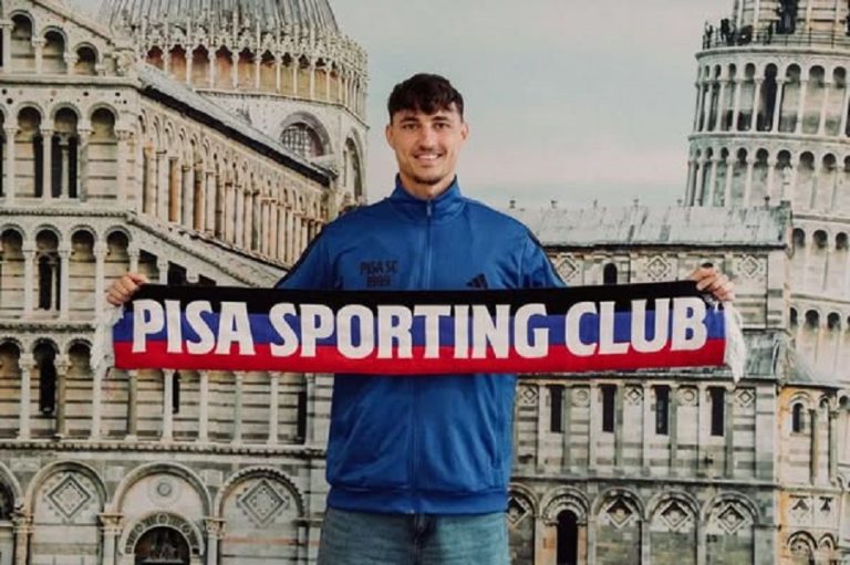 Футболист измина впечатляващ път от родния град Кнежа до елита на европейския футбол