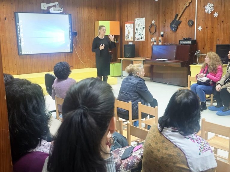 Среща на тема сигурна образователна среда в детската градина събра в Плевен родители, преподаватели и институции