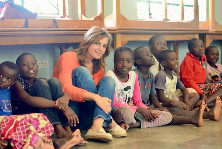 В Троян показват филма „Артисти за деца“