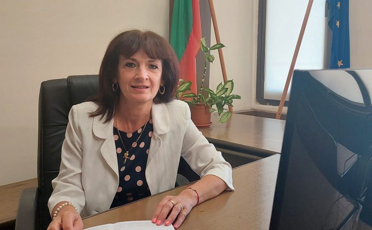 Нели Читинова е освободена като заместник областен управител на Ловеч