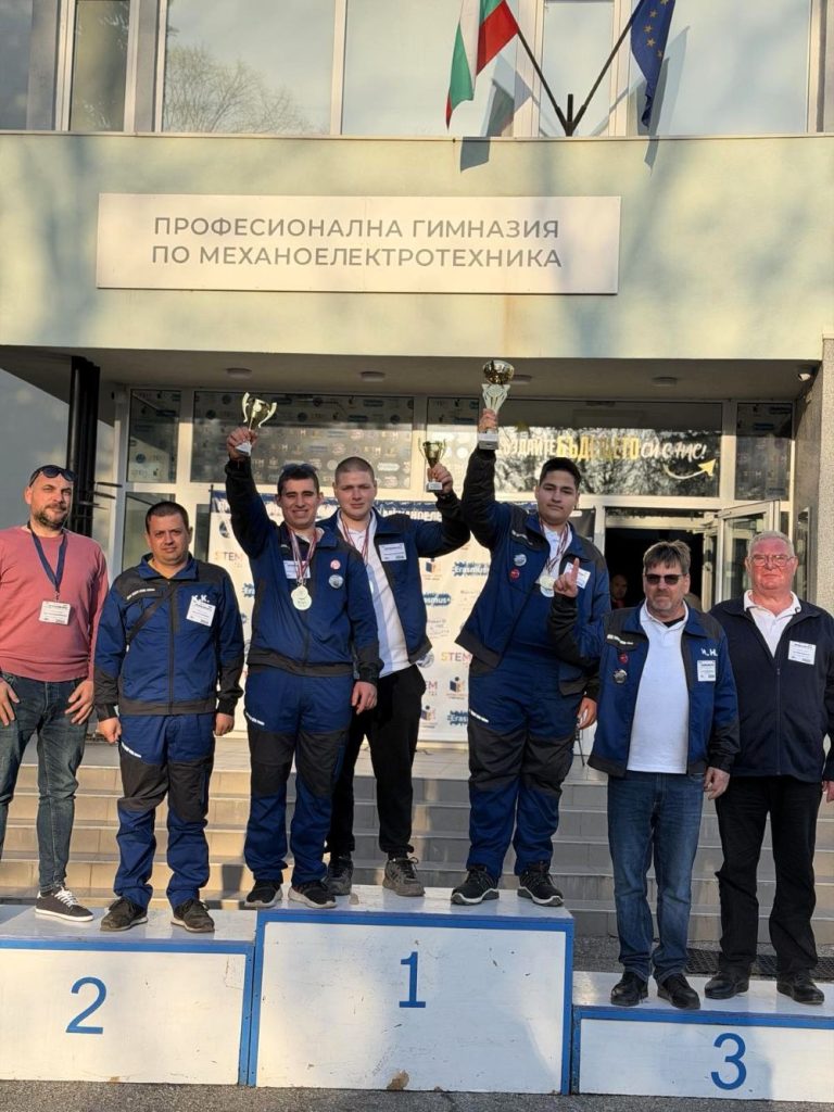 Състезание „Най-добър млад автомонтьор и водач на МПС“ в Ловеч